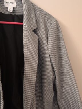 Nine West Black & White Mini Houndstooth Blazer